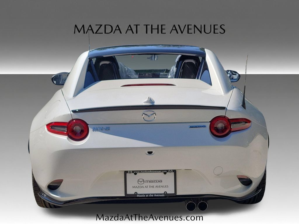 New 2026 MAZDA MX-5 Miata RF Club w/ Interior Package RWD image 8