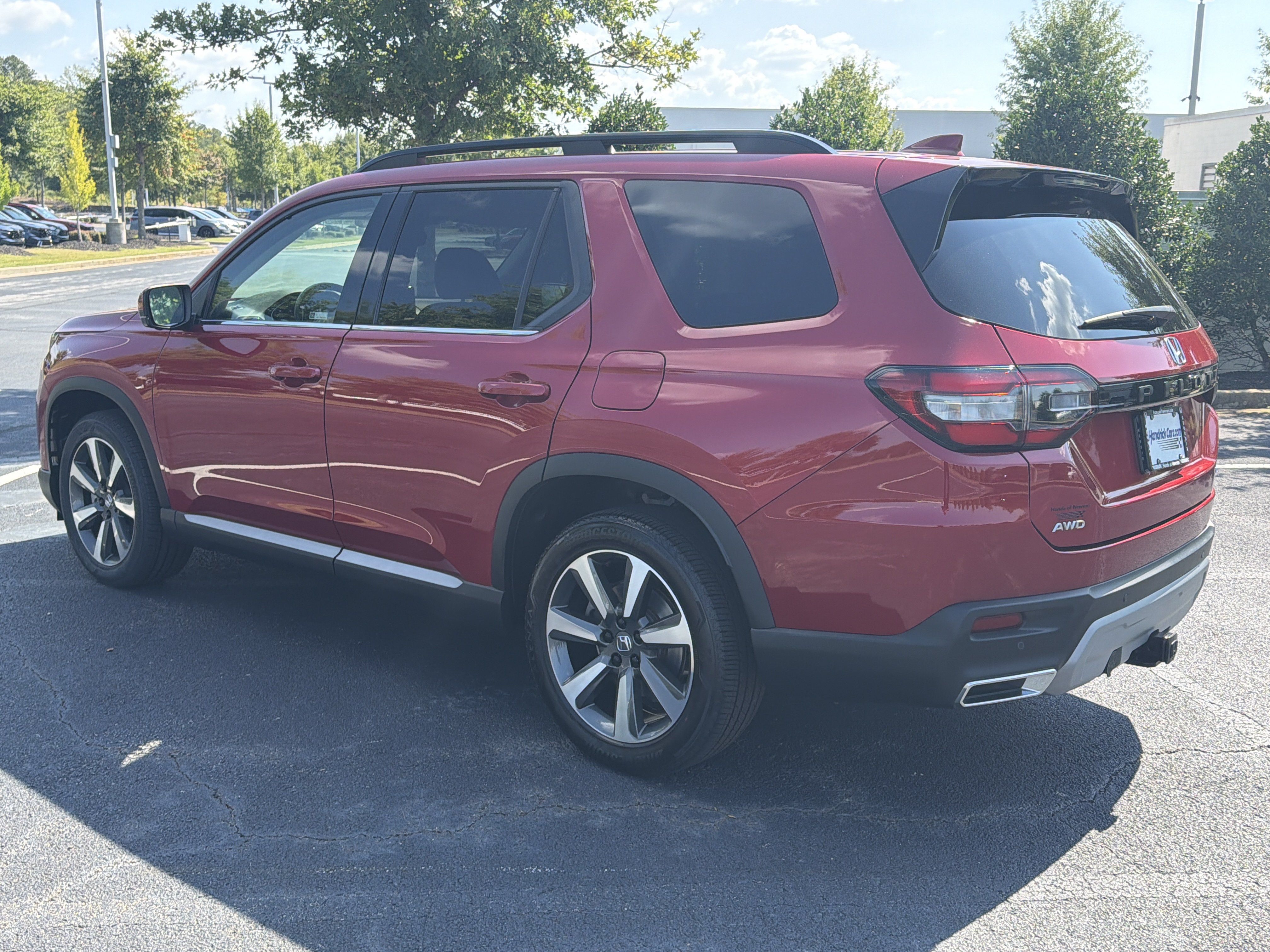 Used 2024 Honda Pilot Elite image 7