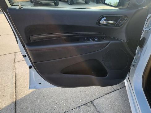 Used 2023 Dodge Durango GT RWD image 10