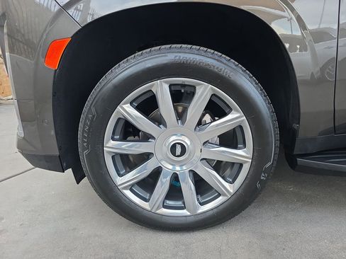 Used 2021 Cadillac Escalade Premium Luxury Platinum image 34