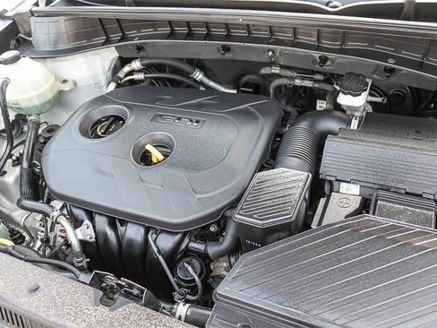 Used 2016 Hyundai Tucson SE image 30