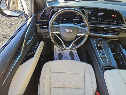 Used 2021 Cadillac Escalade ESV Sport w/ Driver Assist Tech Package image 11