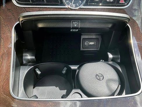 Used 2020 Mercedes-Benz E 350 Sedan image 23