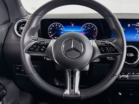 Certified 2026 Mercedes-Benz GLA 250 image 19
