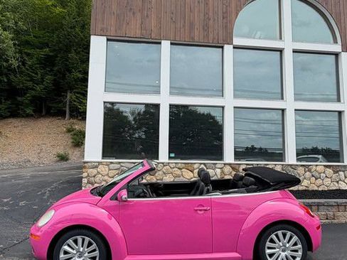 Used 2009 Volkswagen Beetle Convertible FWD image 26