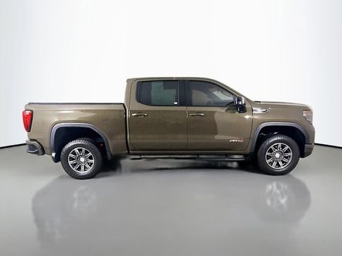 Used 2024 GMC Sierra 1500 AT4 w/ AT4 Preferred Package image 10