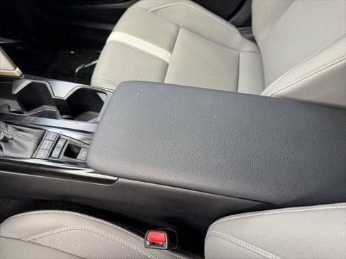 Used 2025 Toyota Camry SE w/ Convenience Package FWD image 87