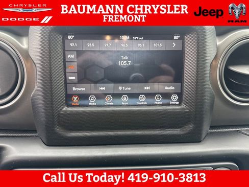 Used 2022 Jeep Gladiator Sport AWD/4WD image 26