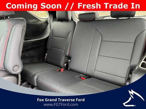 Used 2024 Chevrolet Traverse RS image 6