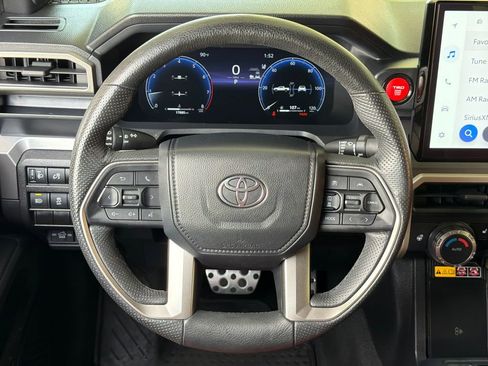 Used 2024 Toyota Tacoma TRD Sport w/ TRD Sport Upgrade Package image 4