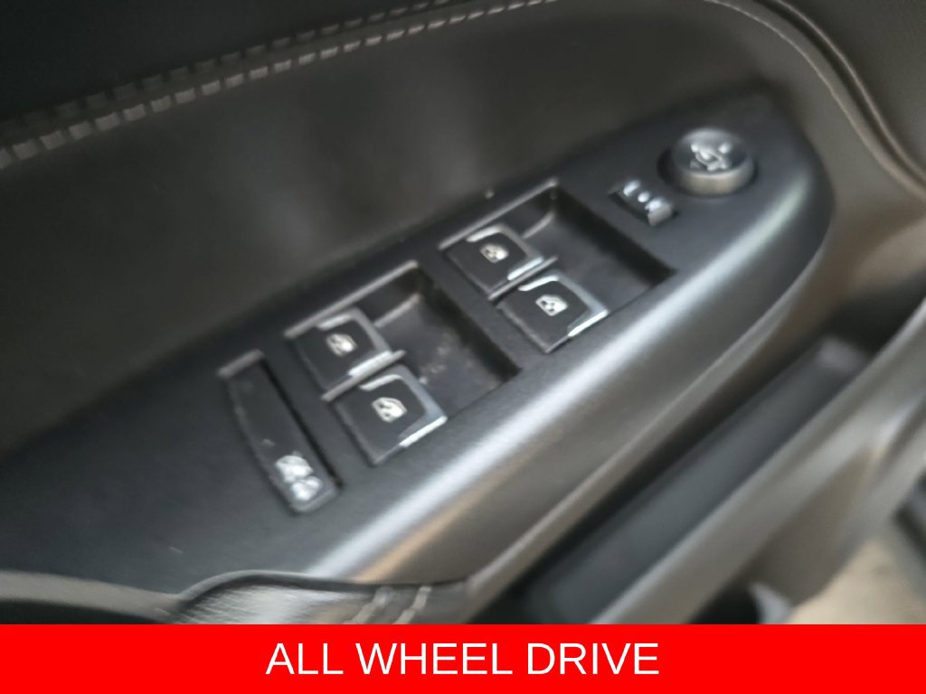 Used 2014 Cadillac SRX Luxury w/ Driver Awareness Package AWD/4WD image 26