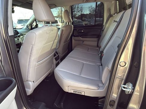 Used 2021 Honda Ridgeline RTL image 12