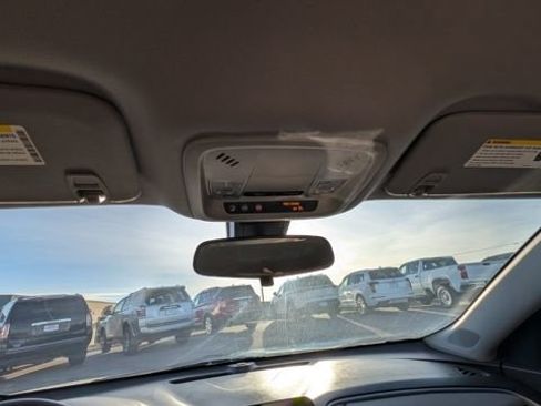 Used 2022 Chevrolet Malibu LT image 43