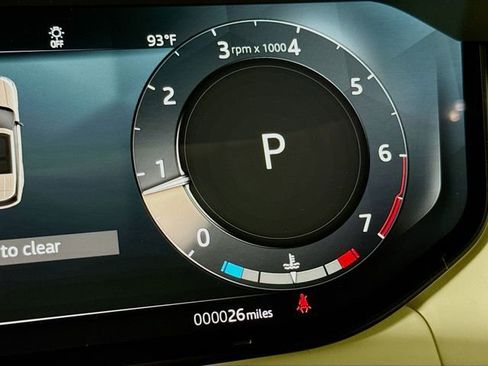 New 2026 Land Rover Range Rover SE image 13