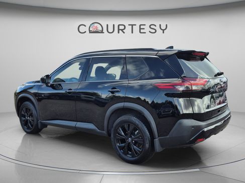 Certified 2023 Nissan Rogue SV w/ SV Premium B Package FWD image 5