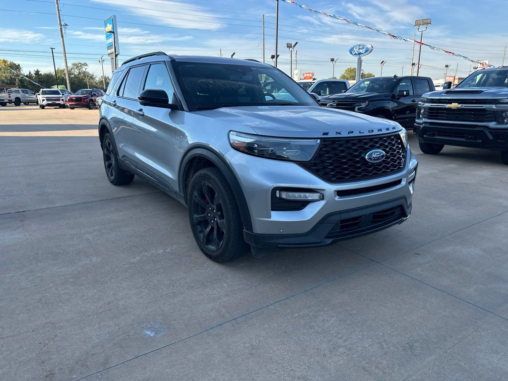 Used 2023 Ford Explorer ST w/ Equipment Group 401A AWD/4WD image 2