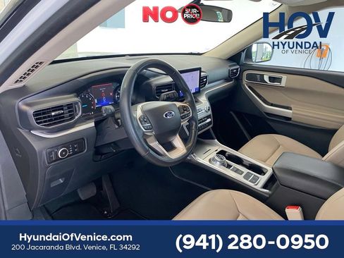 Used 2023 Ford Explorer XLT w/ Equipment Group 202A RWD image 26