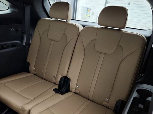 Used 2024 Kia Sorento SX Prestige w/ Olive Brown Leather Package image 22