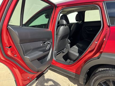 Used 2025 MAZDA CX-50 AWD 2.5 S w/ Preferred Package image 10
