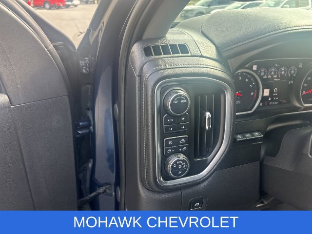 Used 2020 Chevrolet Silverado 1500 LTZ w/ LTZ Premium Package AWD/4WD image 16