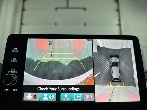 Used 2024 Honda Pilot Elite image 29