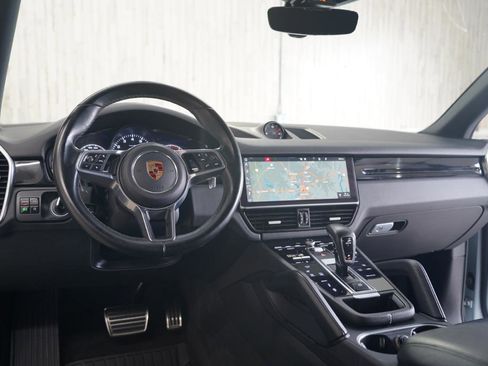 Used 2019 Porsche Cayenne S AWD/4WD image 11