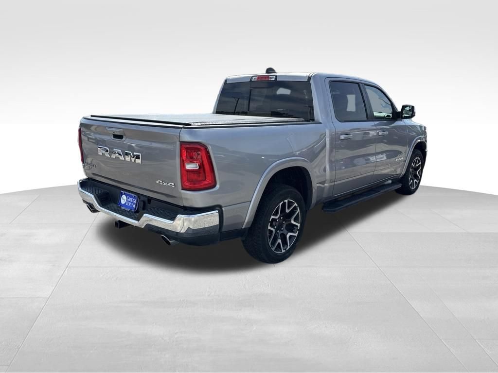 Used 2025 RAM 1500 Laramie AWD/4WD image 7