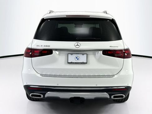 Used 2024 Mercedes-Benz GLS 450 4MATIC image 6