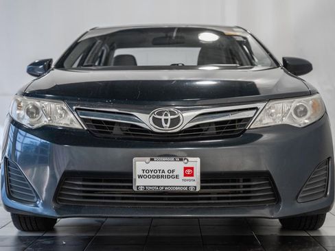 Used 2012 Toyota Camry LE image 2