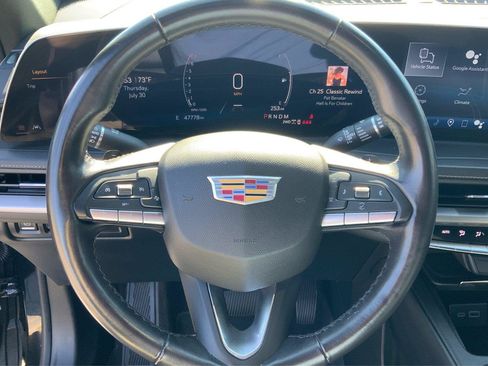 Used 2024 Cadillac XT4 Premium Luxury AWD/4WD image 16