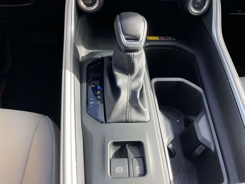 Used 2024 Toyota Grand Highlander XLE image 29