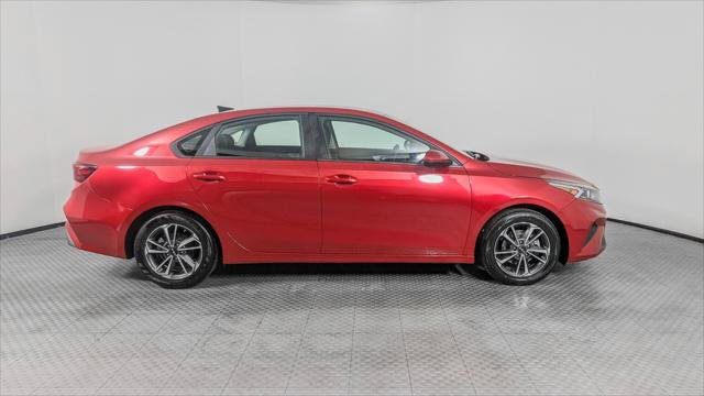 Used 2024 Kia Forte LXS FWD image 8