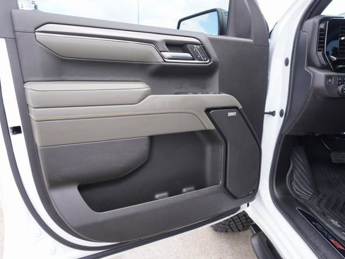 Used 2023 Chevrolet Silverado 1500 ZR2 w/ ZR2 Bison Edition image 8