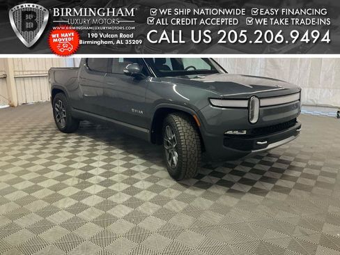 Used 2024 Rivian R1T Adventure AWD/4WD image 2