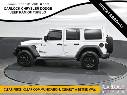 Used 2023 Jeep Wrangler Unlimited Sport w/ Sun And Sound Package image 9