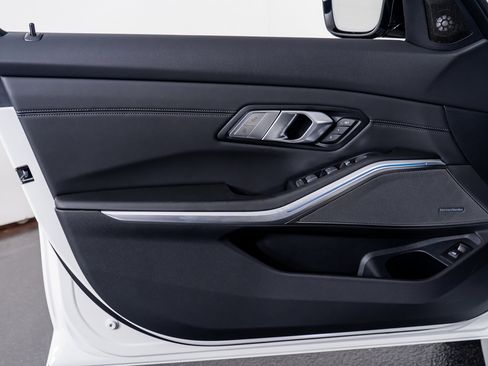 Used 2026 BMW M3 Competition image 40