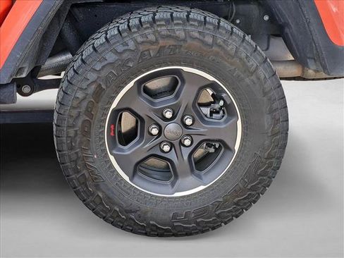 Used 2023 Jeep Gladiator Rubicon w/ LED Lighting Group AWD/4WD image 19