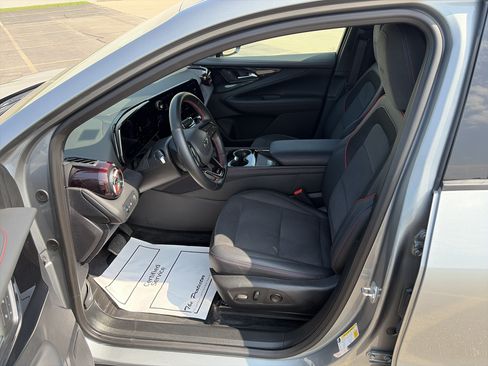 Used 2025 Chevrolet Blazer EV RS AWD/4WD image 9