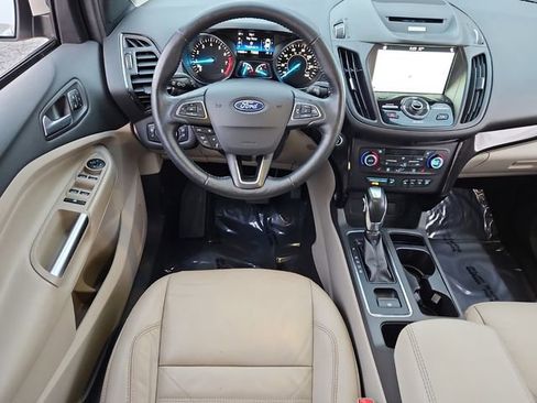 Used 2018 Ford Escape Titanium w/ Ford Safe & Smart Package image 14