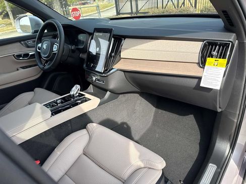 New 2026 Volvo XC90 B6 Ultra AWD/4WD image 15