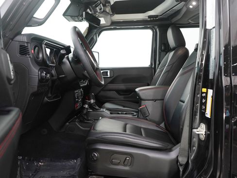 Used 2024 Jeep Wrangler Unlimited Rubicon AWD/4WD image 24