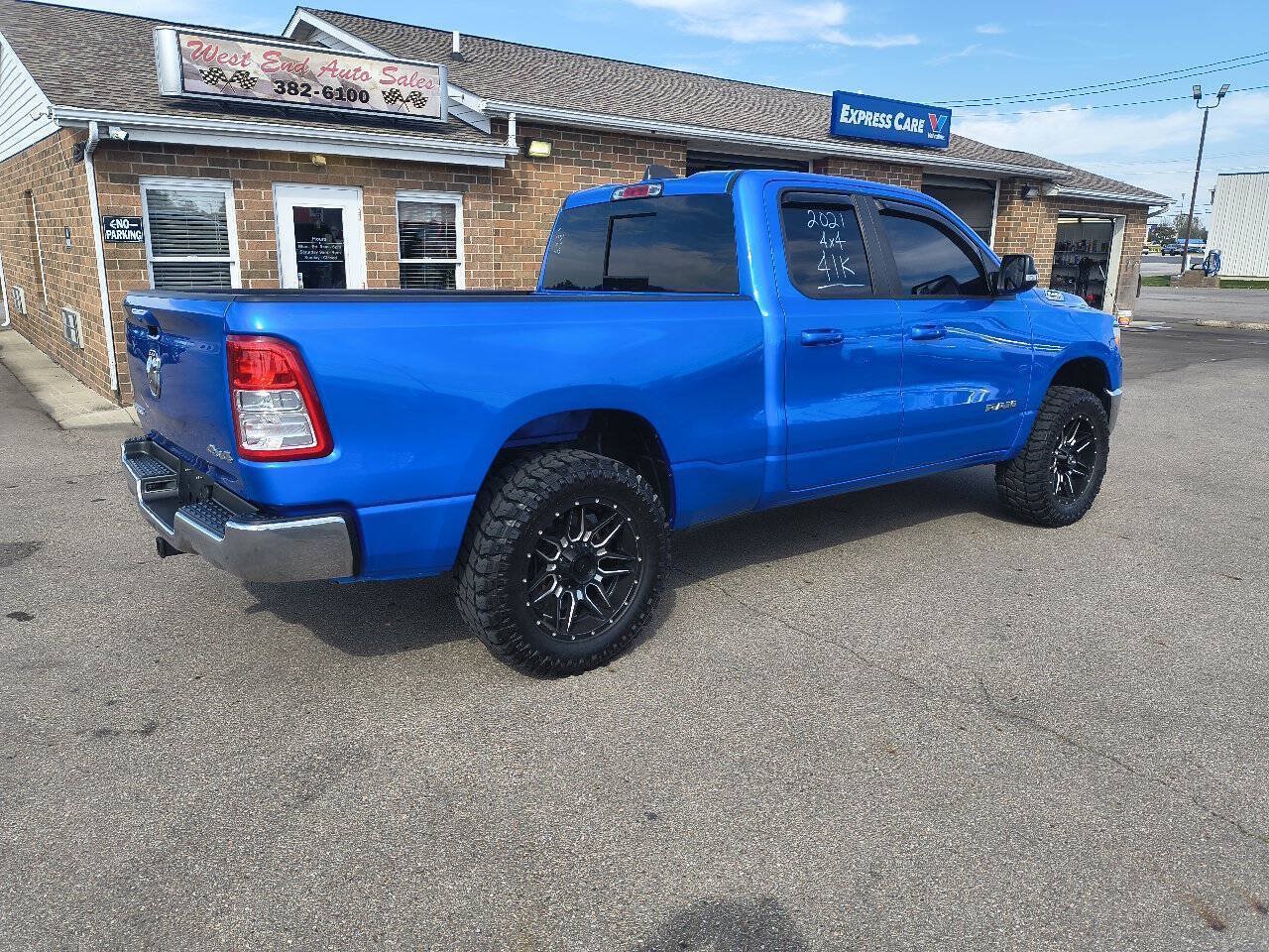 Used 2021 RAM 1500 Big Horn AWD/4WD image 4
