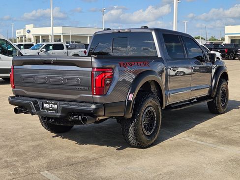 Used 2025 Ford F150 Raptor image 3