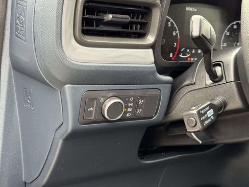 Used 2022 Ford Maverick XL w/ Equipment Group 100A Standard image 9