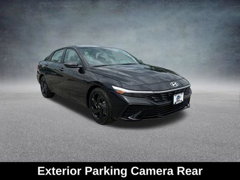 Used 2026 Hyundai Elantra Sport FWD image 9