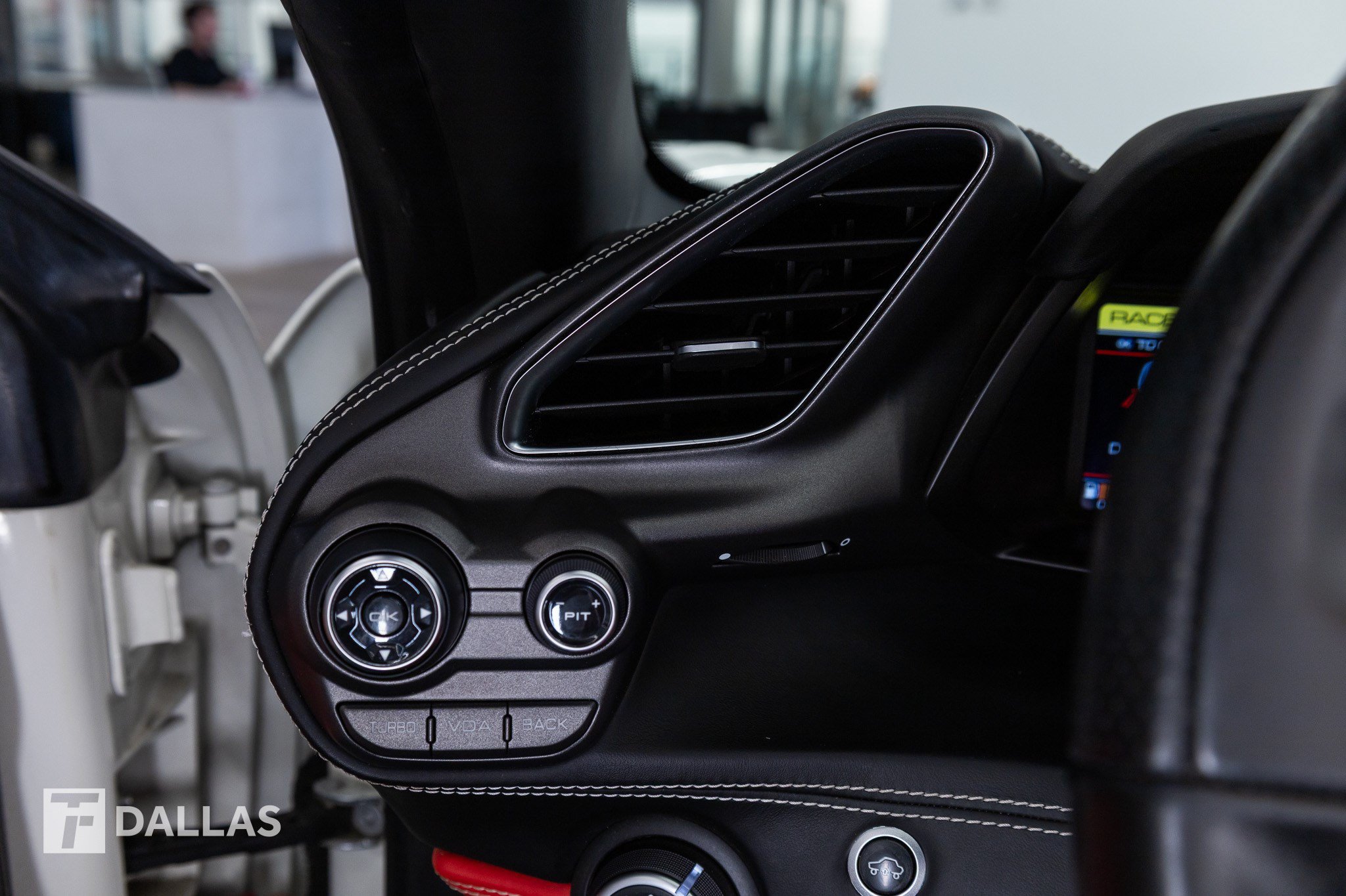 Used 2019 Ferrari 488 Spider RWD image 30