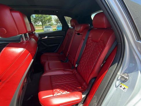 Used 2019 Audi SQ5 Prestige w/ Prestige Package AWD/4WD image 20