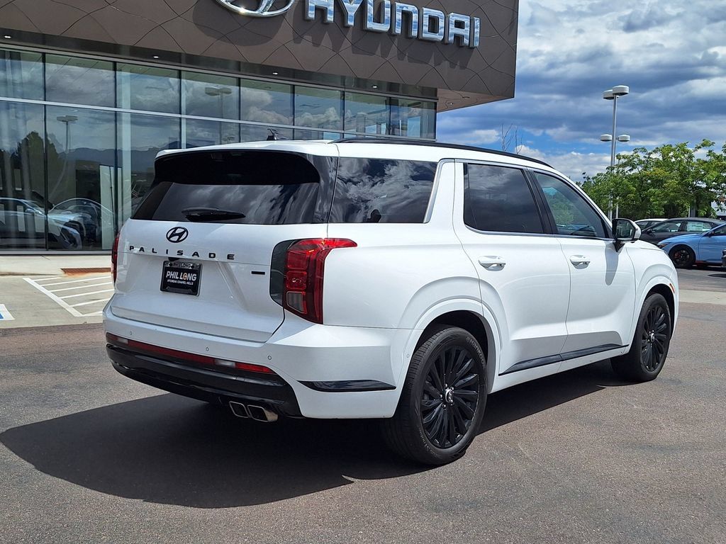 Certified 2025 Hyundai Palisade Calligraphy AWD/4WD image 3