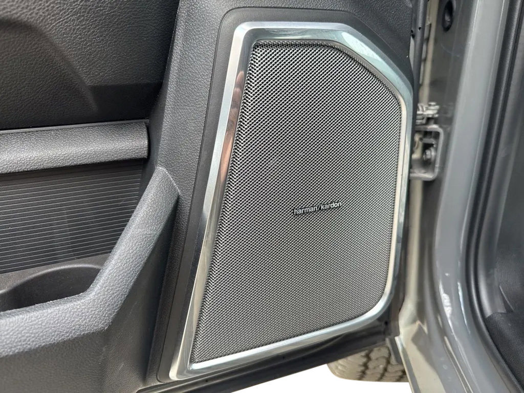 New 2026 RAM 2500 Laramie AWD/4WD image 21