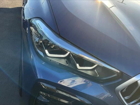 Used 2023 BMW X6 xDrive40i w/ M Sport Package image 31